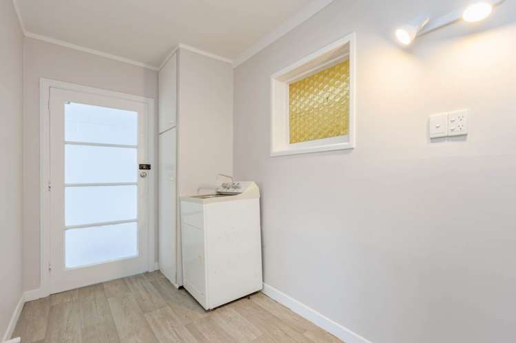 2/40 Roslyn Terrace Devonport_13