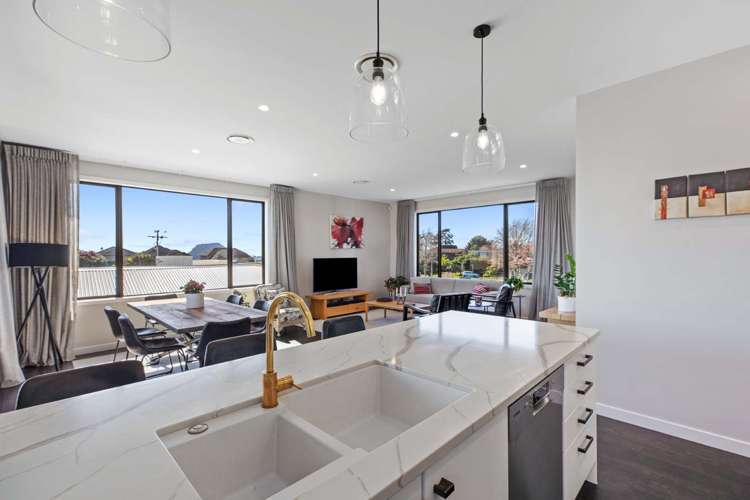 5a Bennett Street Otumoetai_6