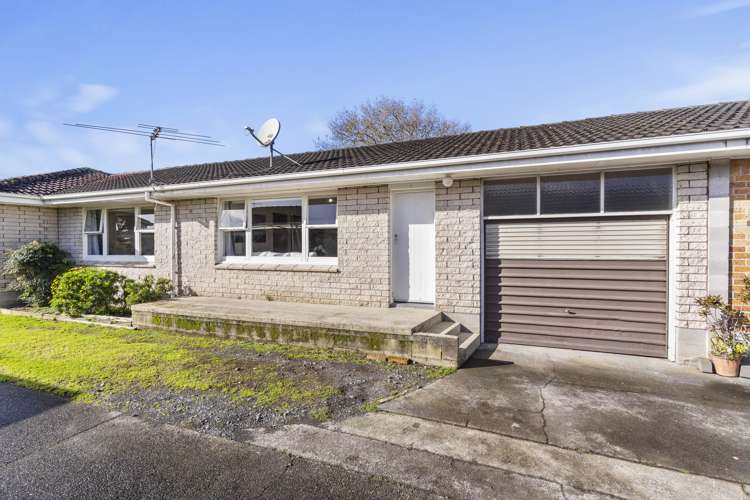 2/37 Huia Road_0