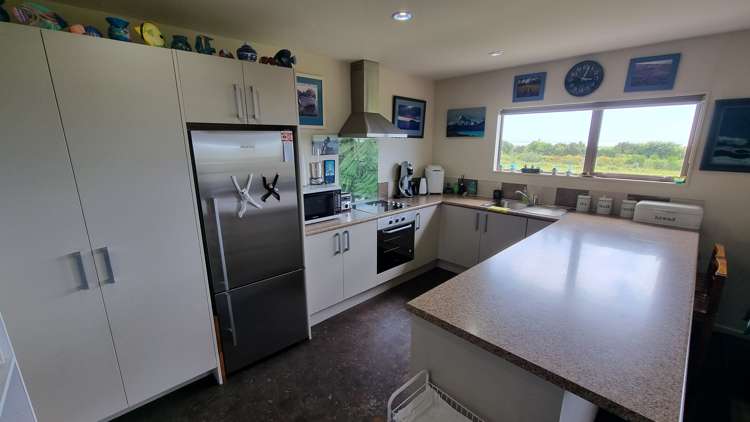 72 Havill Drive Hokitika_10