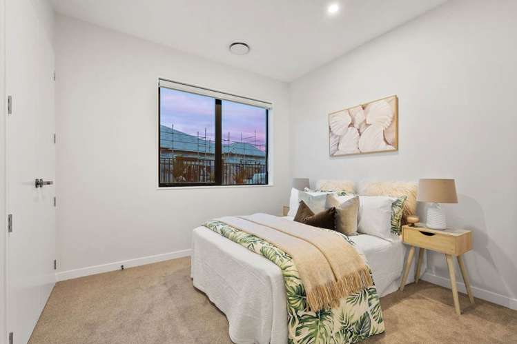 24 Tipu Crescent Milldale_21