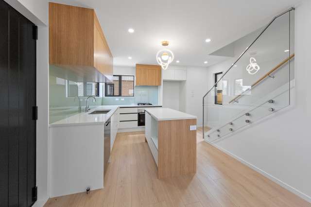 7/1 O'Connell Street Manurewa_3