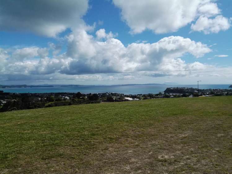 1 Woodridge Drive Stanmore Bay_6