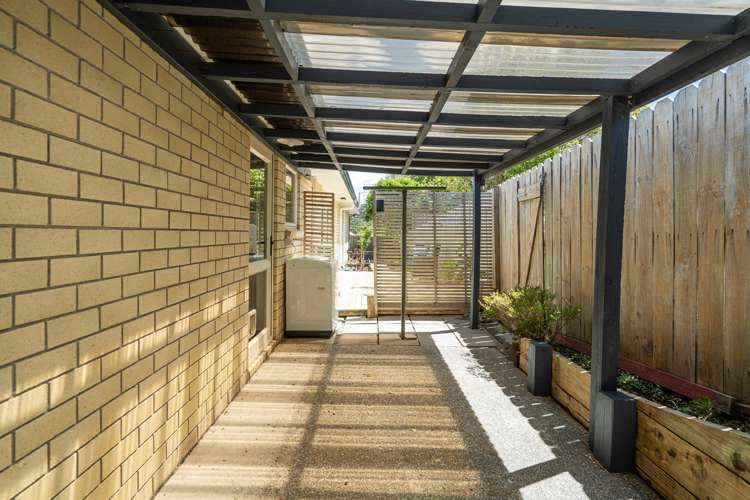 3/8 Crewe Close Albany_8