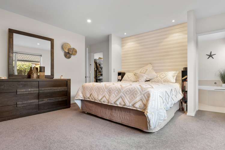 35 Brookwater Avenue Northwood_11