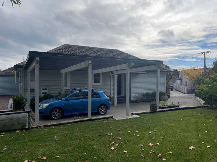 9 Tui Street Belmont_31