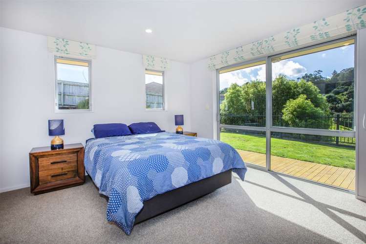 15 Tararua Close Aotea_7