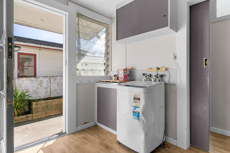 1/30 Third Avenue Avenues_11