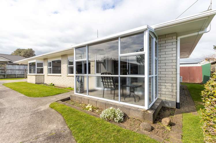 2/17 Whiteley Street Moturoa_10