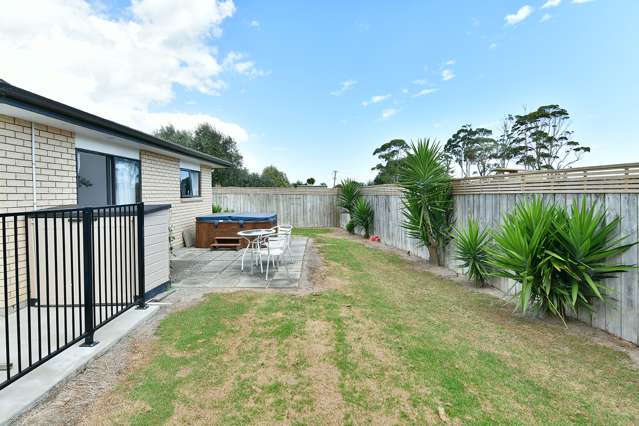 19 Raabia Close Parakai_2