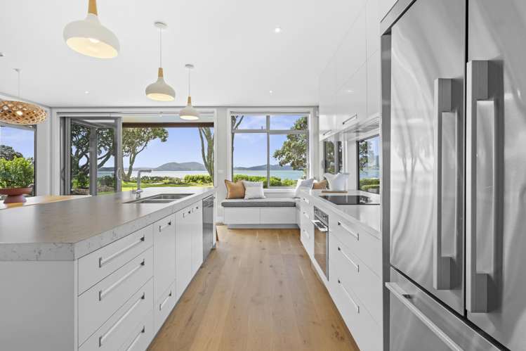 13 Graham Street One Tree Point_8