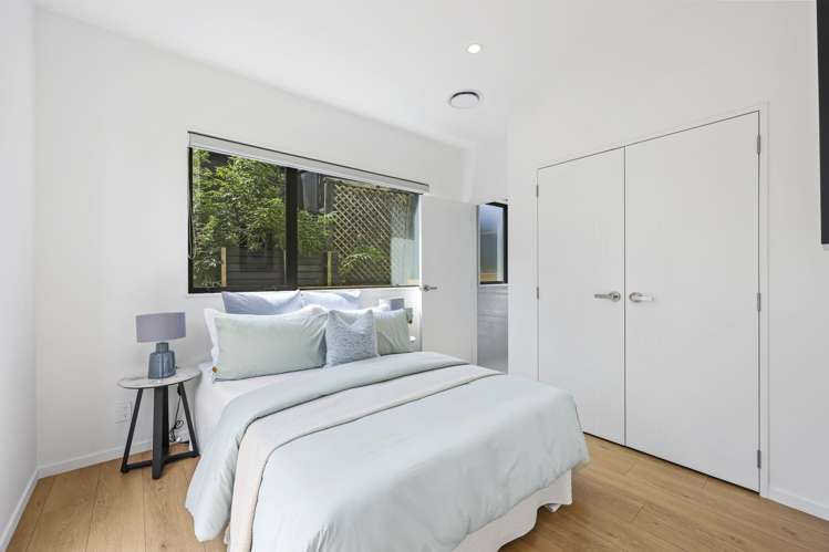 19B Ervine Place Bucklands Beach_21