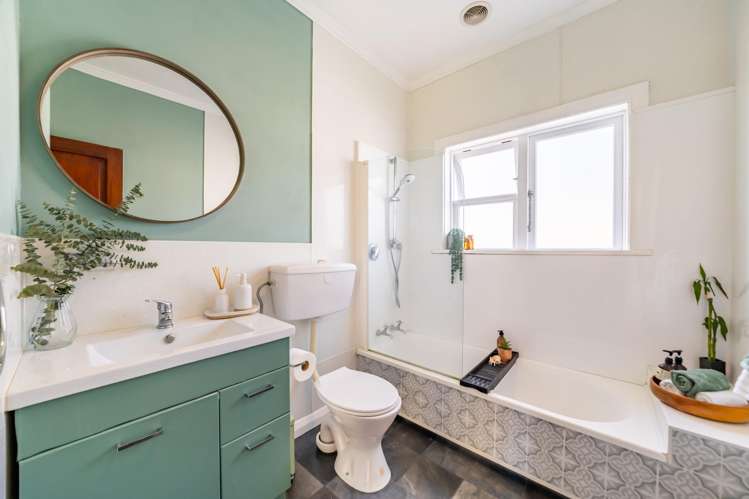 28 Bouverie Street Petone_13