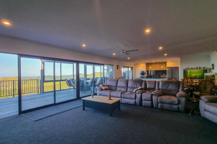 212 Black Jack Road Kuaotunu_4