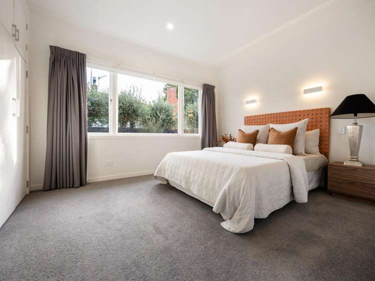 120 Brookfield Street Hamilton East_11