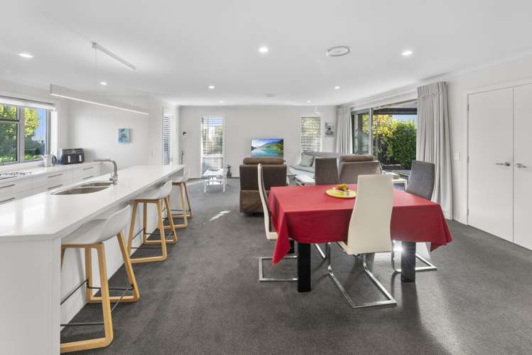 17 Youngberry Drive Richmond_9