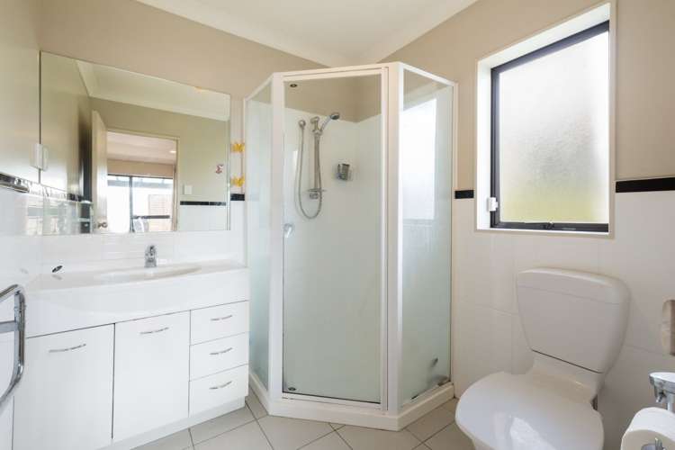 12 Cartmel Avenue Massey_13