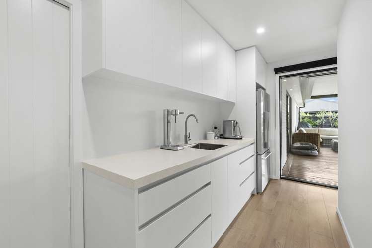 10 Redhaven Rise Netherby_6