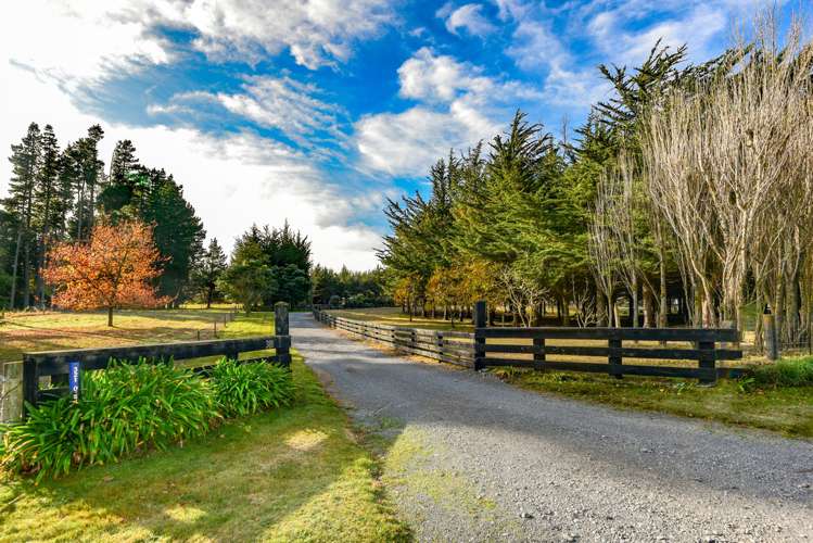 380 Halkett Road West Melton_23