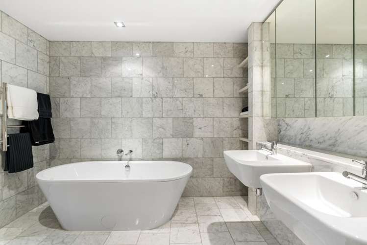 1806/26 Albert Street Auckland Central_16