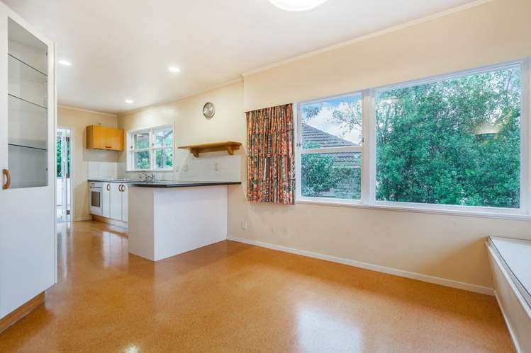 6 Graham Avenue Te Atatu Peninsula_12