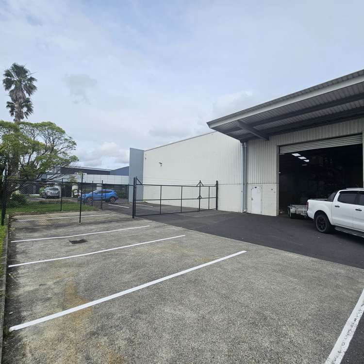 16 Highbrook Drive East Tamaki_9