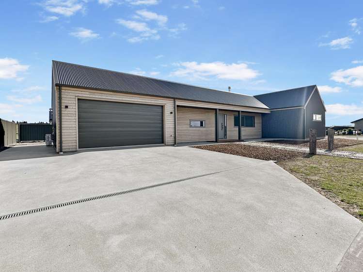 38 Lakeland Avenue Twizel_25