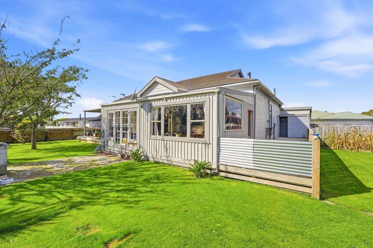9 Cambridge Street Pahiatua_10