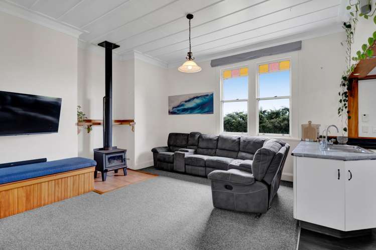 1245 Upland Road Egmont Village_6