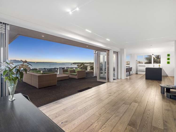 2/12 Crescent Road Parnell_9