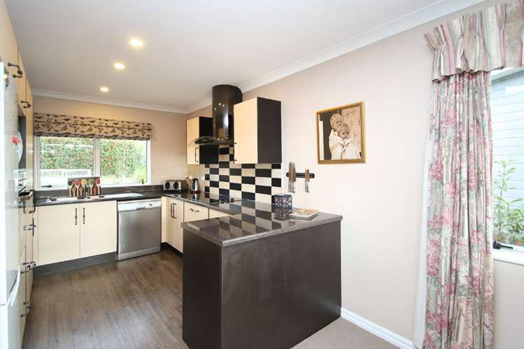 94 Oteki Park Drive Welcome Bay_10