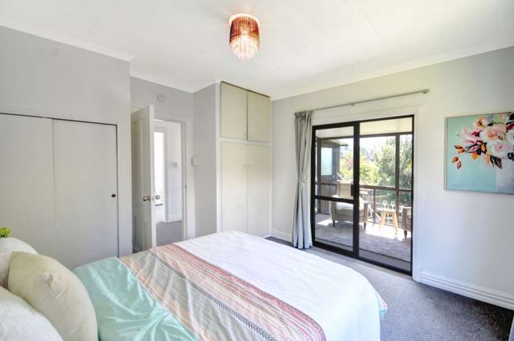 6 Rennie Street Green Island_22