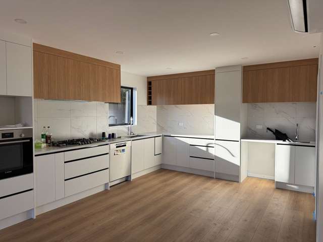21A Orinda Close Botany Downs_3