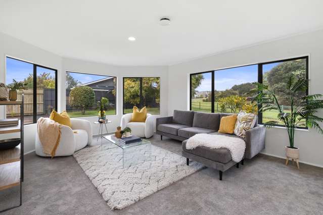 B & T Family Home in Botany College Zone