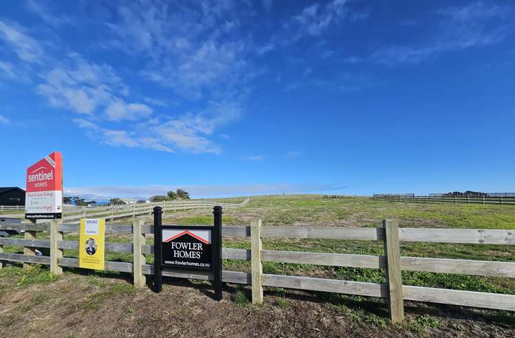 Stage 2 Waitarere Lakes, Pioneer Road Waitarere Beach_1