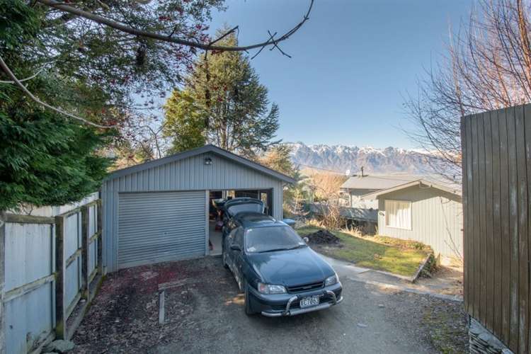 18 Lomond Crescent Queenstown_12
