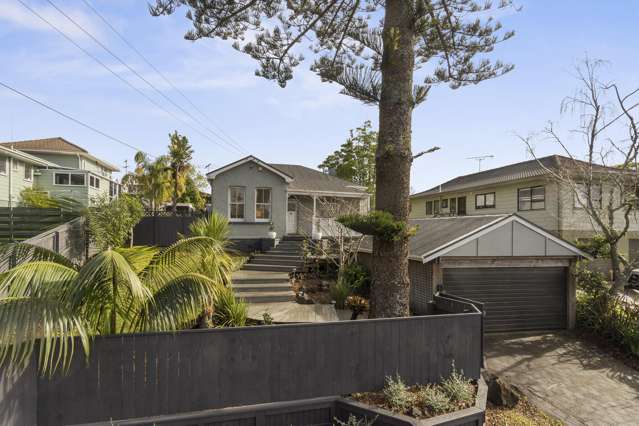 13 South Lynn Road Titirangi_1