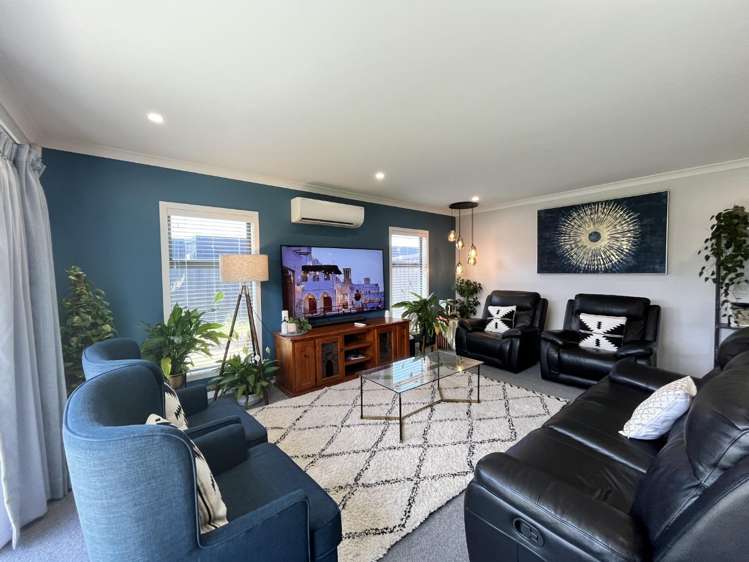 4 Hikawera Drive 10481_4