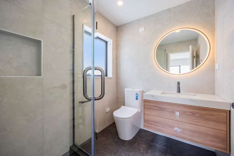 169 Te Taruna Drive Wainui_16