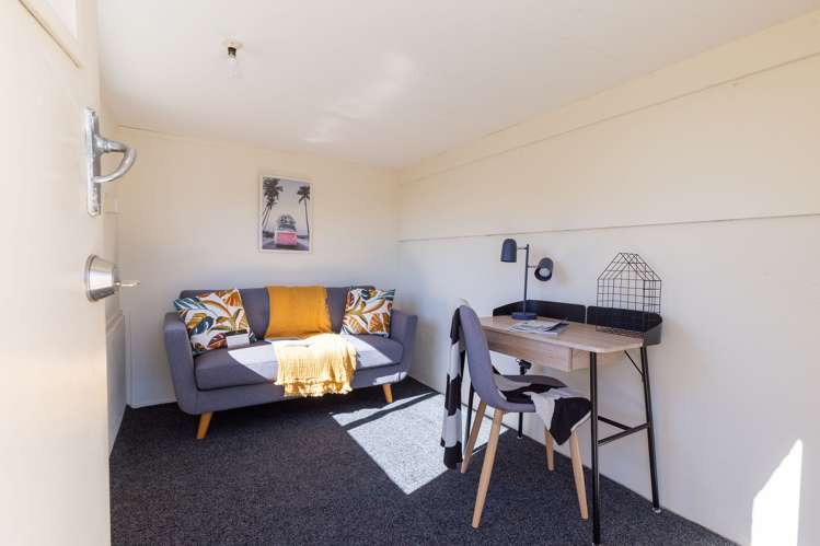 43 Marsden Road Stoke_16