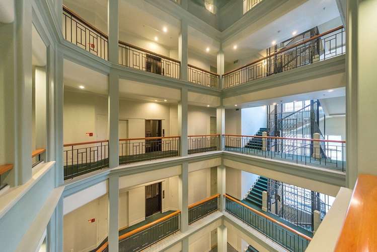 4d/2 Queen Street Auckland Central_13