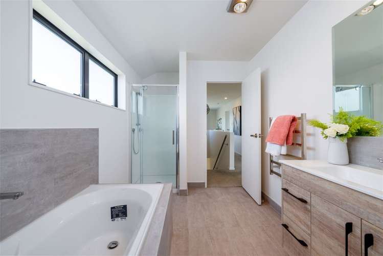 21 Sapwood Crescent Takanini_14