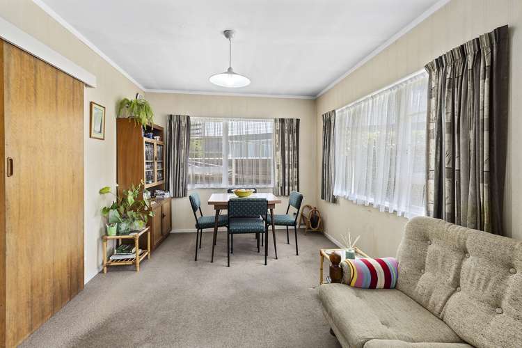 6 Balliol Drive Tawa_5