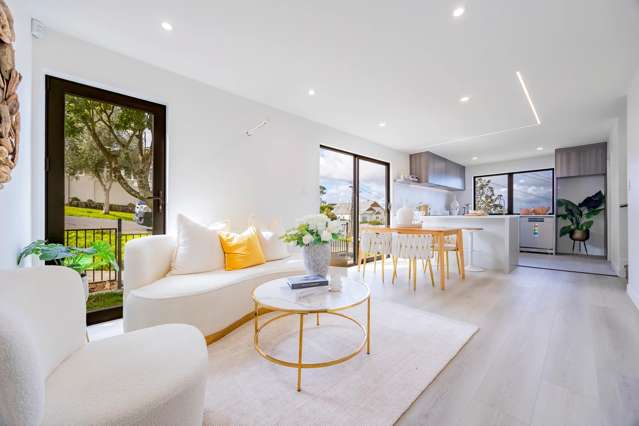 1,2,4/26 Huapai Street One Tree Hill_3