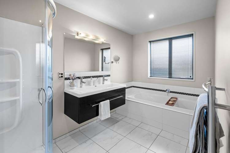 5 Millpark Place Northwood_25