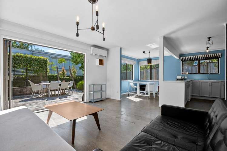 2/25 Webber Street 1685_2