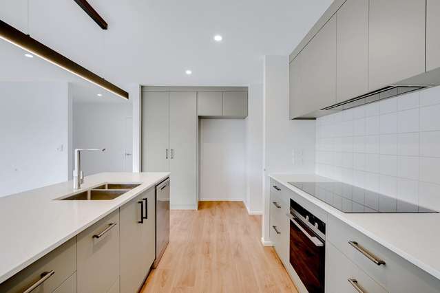 9 Warren Lane 10767_1