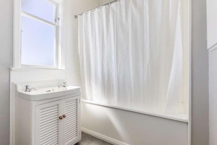 8 Baroda Street Khandallah_8