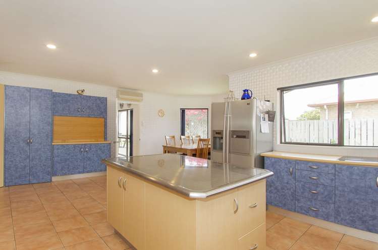 51 Cholmondeley Crescent Whitianga_3