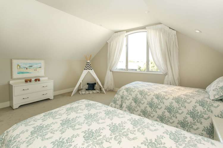 51 Farm Road Allenton_19